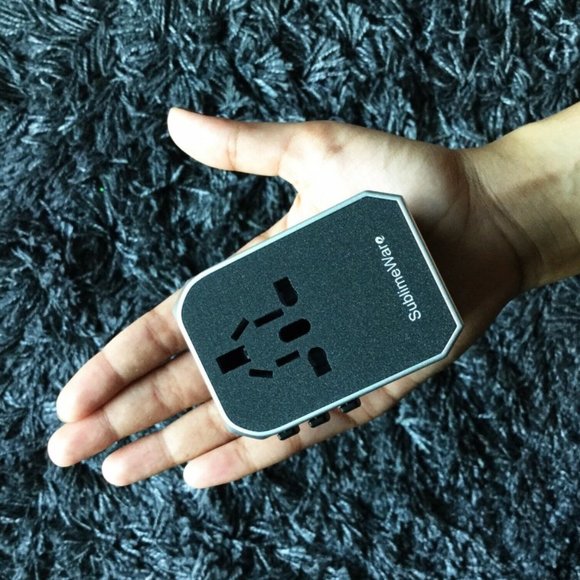 ⛔️SOLD⛔️ Universal Travel Adaptor 150+ Countries - Picture 10 of 13